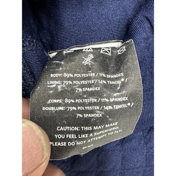 NOBULL Women’s L Navy Blue Quilted Crew Neck Pullover Sweatshirt Active Crossfit - Picture 3 of 6